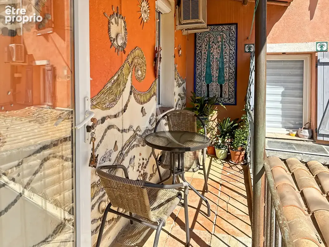 Beau T4 rénové en maison de ville au calme, véranda et balcon ! - photo 13