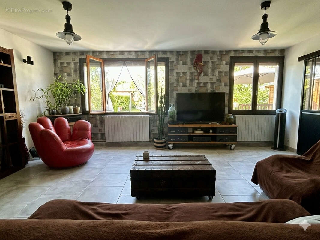 Maison à BONNEUIL-SUR-MARNE