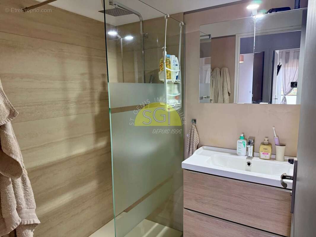 Appartement à VILLELONGUE-DELS-MONTS