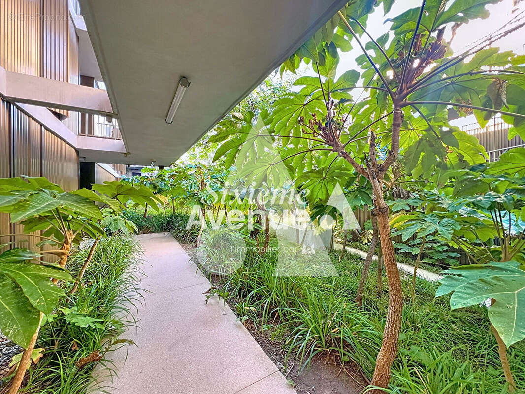 Appartement à MOUANS-SARTOUX