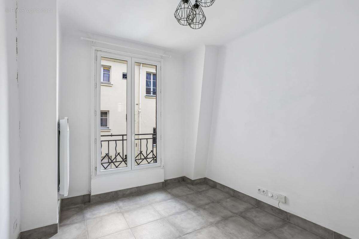 Appartement à PARIS-20E