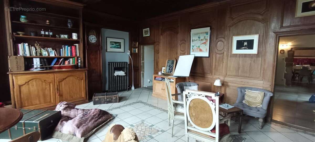 Maison à SAINT-DONAT-SUR-L&#039;HERBASSE