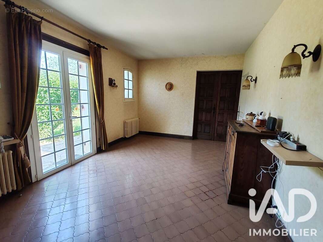 Maison 182 m² à Moulin-Neuf  - photo 3