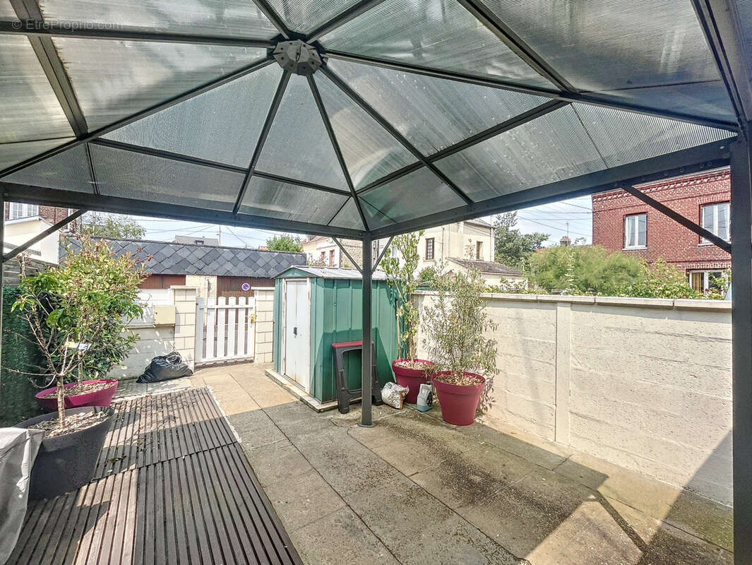 Maison à LE PETIT-QUEVILLY