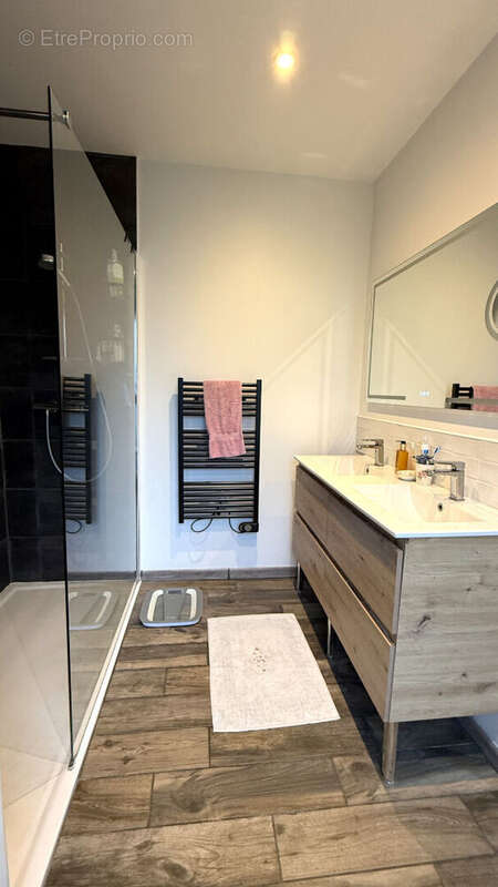 Maison à MONT-SAINT-AIGNAN