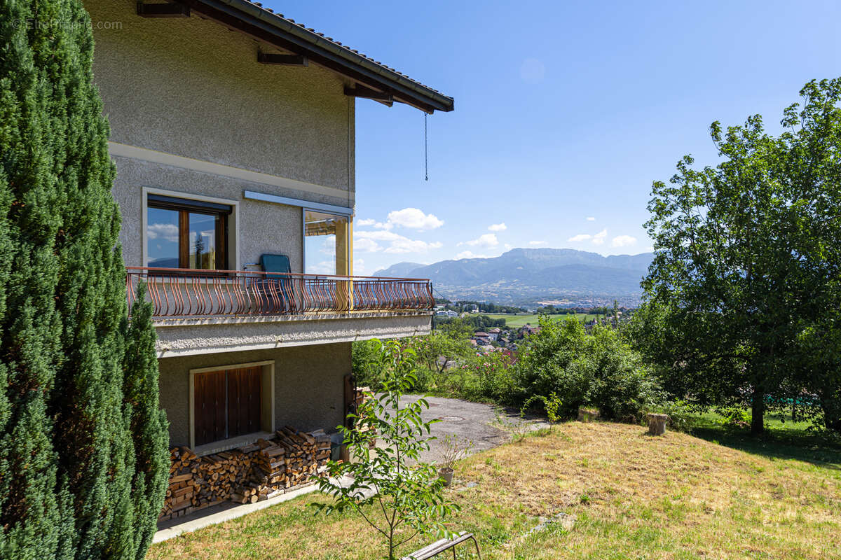 Poisy - Maison traditionnelle 170 m2 - Vue panoramique. - photo 12