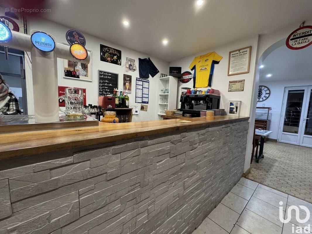 Photo 1 - Commerce à CONCHES-EN-OUCHE