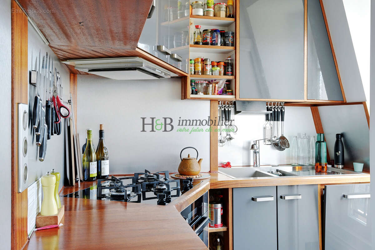 Appartement à PARIS-11E