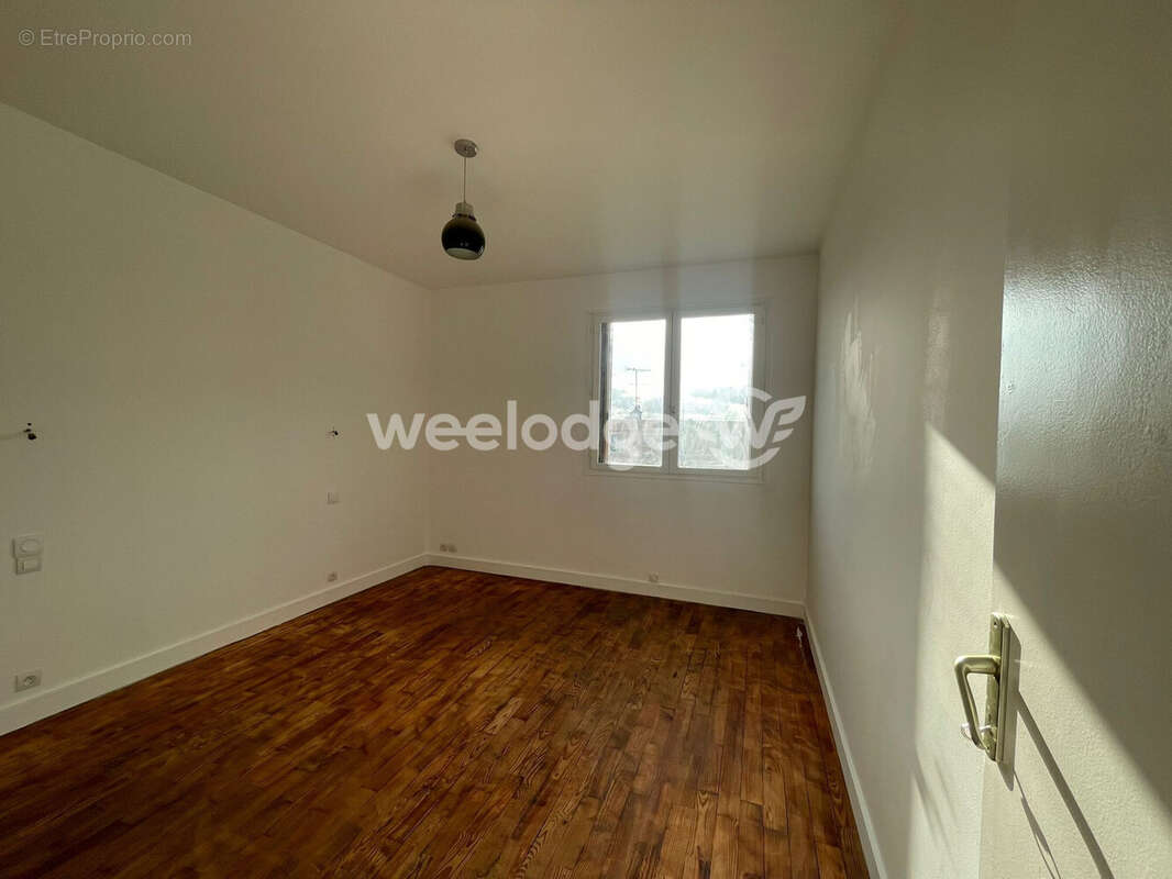 Appartement à LE BLANC-MESNIL