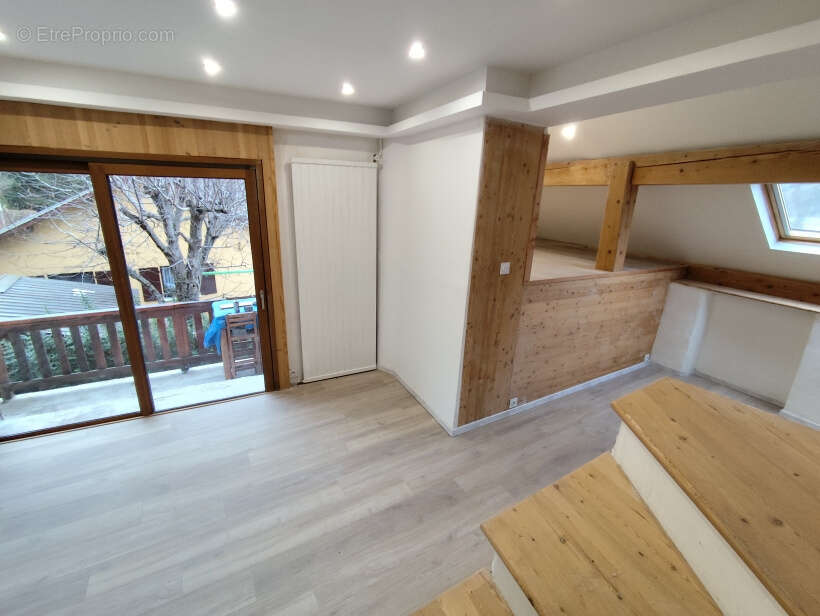 Appartement à L'ARGENTIERE-LA-BESSEE