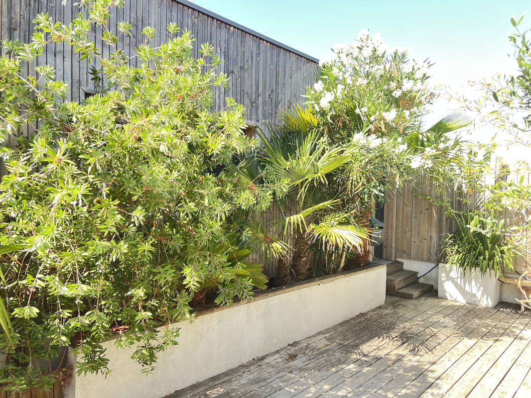 Maison contemporaine 2019   Quartier des Roses, à deux pas de la plage - photo 23