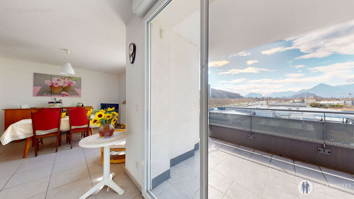 Appartement à ECHIROLLES