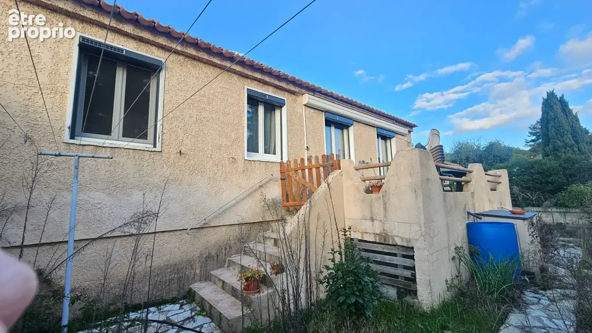 Maison 4 pièces 91 m² sur 368 m² LE ROVE - photo 4