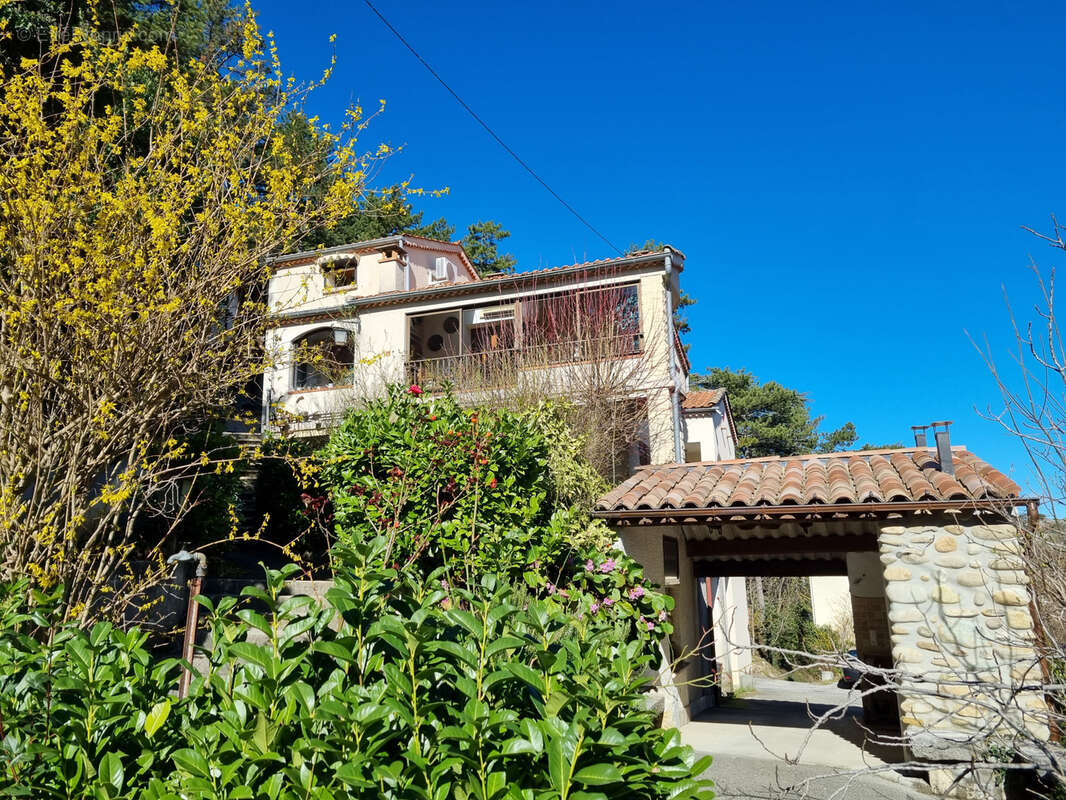 Maison à SISTERON