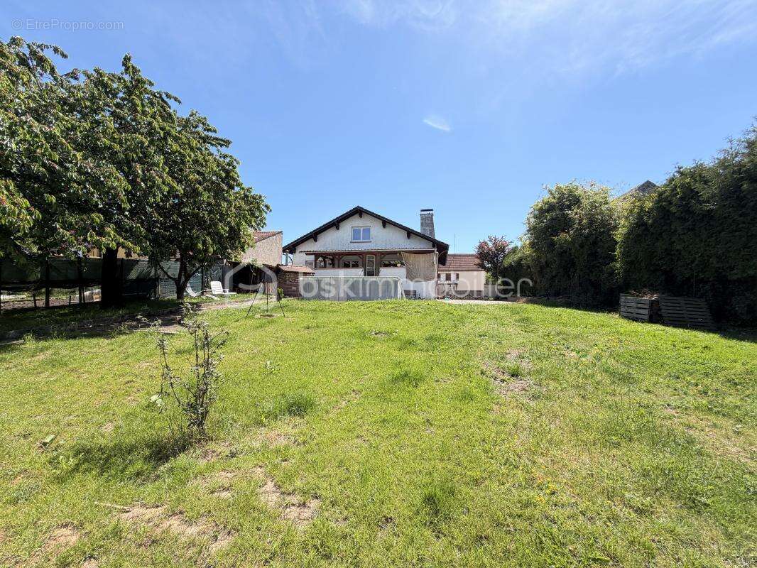 Maison à SARRALBE