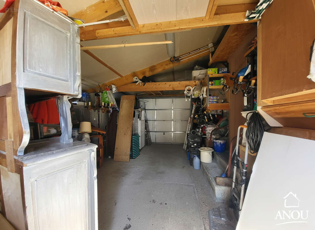 Pavillon avec vie de plain-pied, garage et terrain clôturé - photo 10