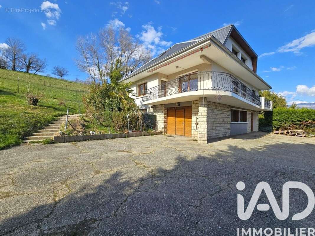 Photo 2 - Maison à VIMINES