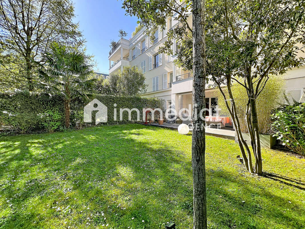 Appartement à RUEIL-MALMAISON