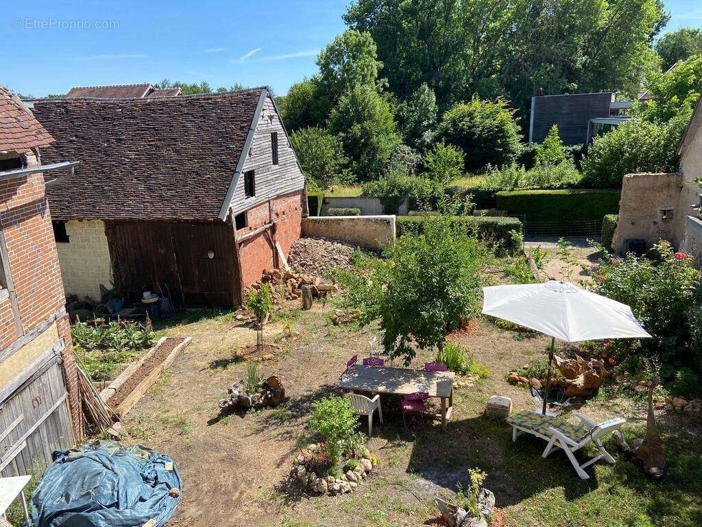 Maison à VILLIERS-SAINT-BENOIT