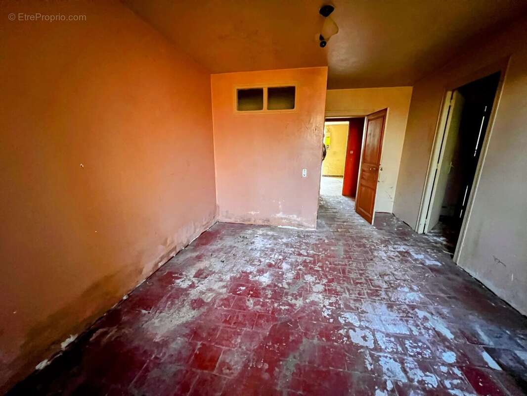 Maison à BUSSIERE-POITEVINE