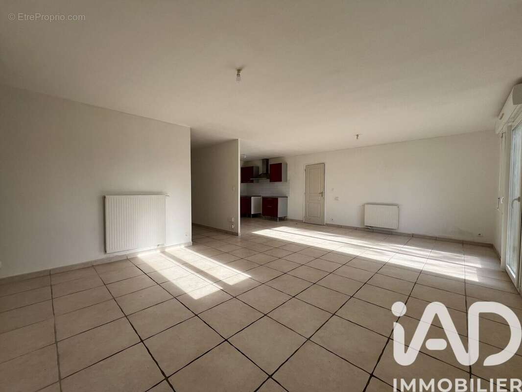 Maison 85 m² à Baudre  - photo 7