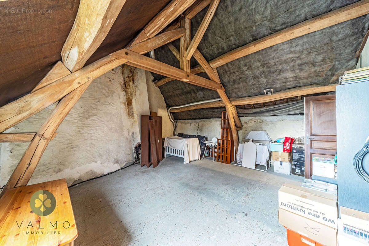 Maison à CONDE-SUR-VESGRE