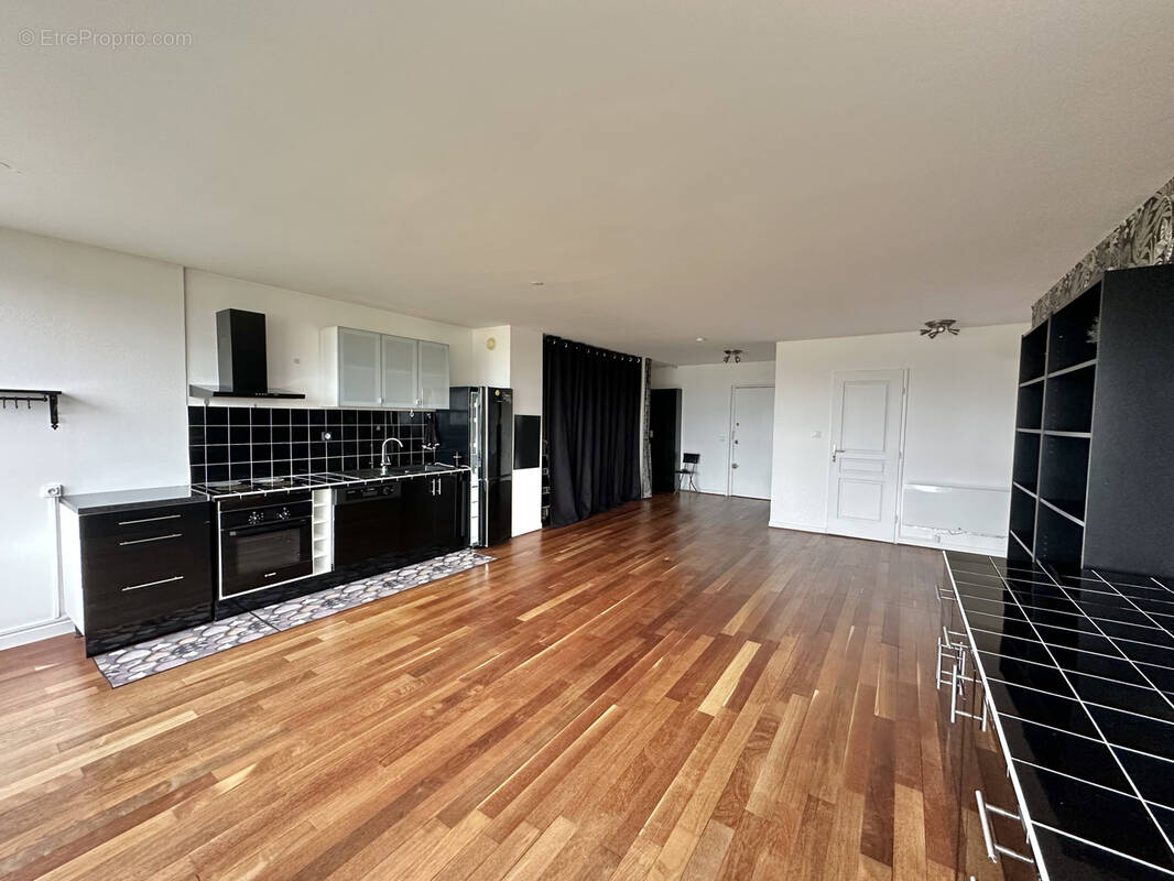 Appartement à CHAMPS-SUR-MARNE