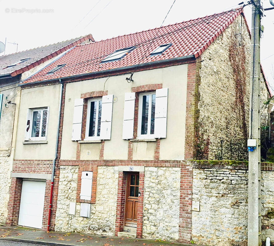 Maison à CREPY-EN-VALOIS