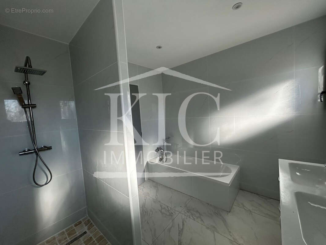 Maison à CARCASSONNE