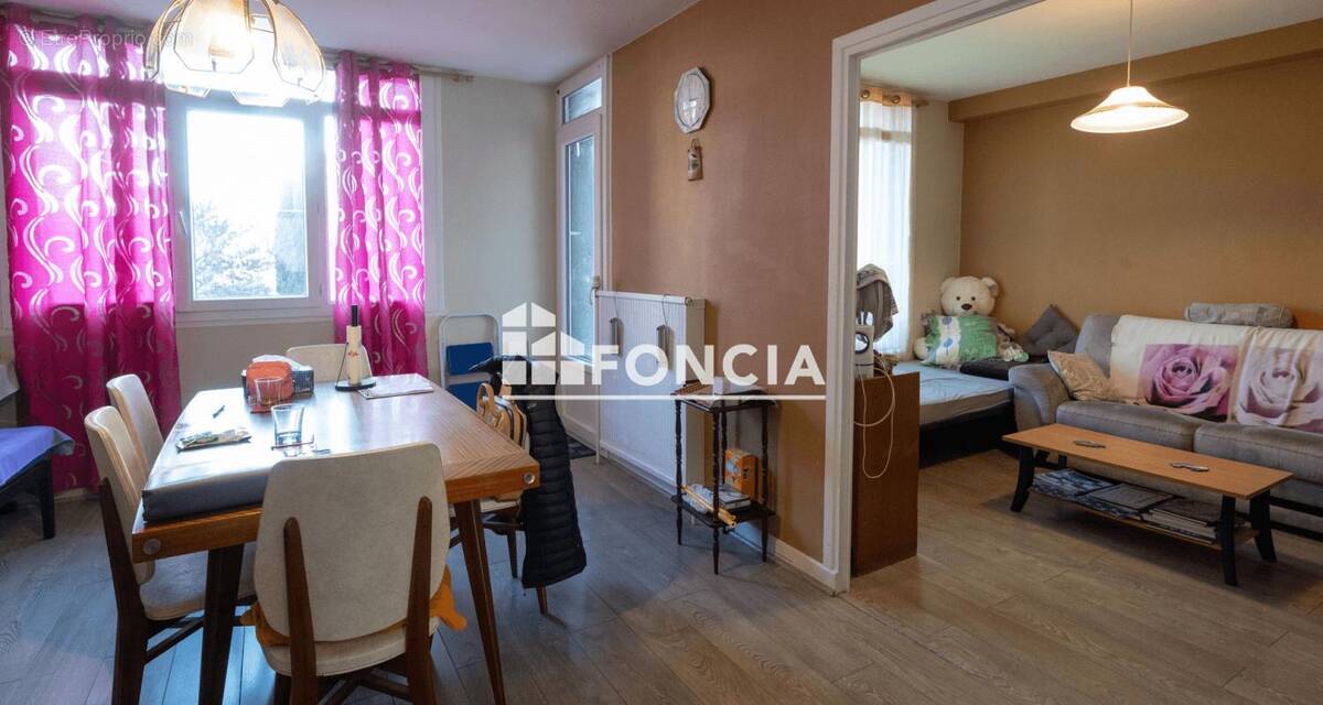 Appartement à TOURNON-SUR-RHONE
