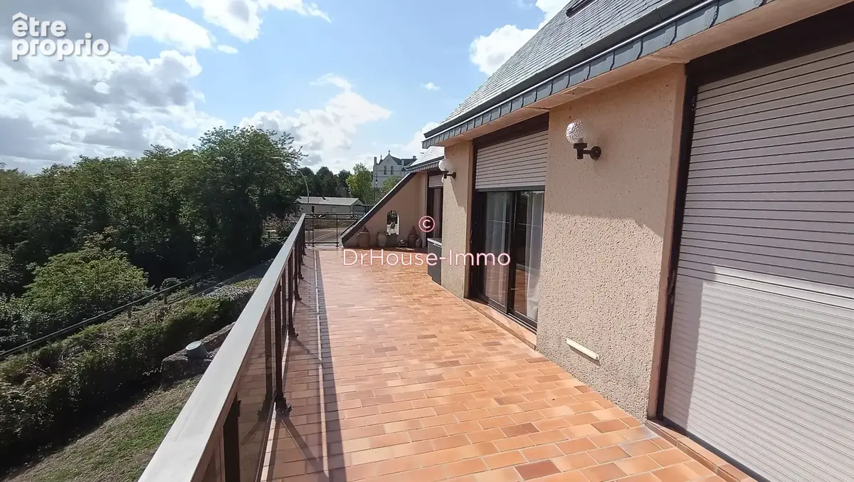 Maison 155 m² à Thouars  - photo 2