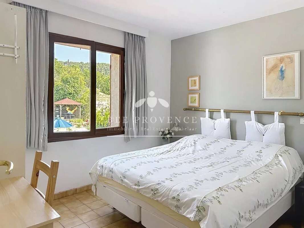 Maison au calme, offrant de nombreuses possibilités, proche des commodités - photo 10