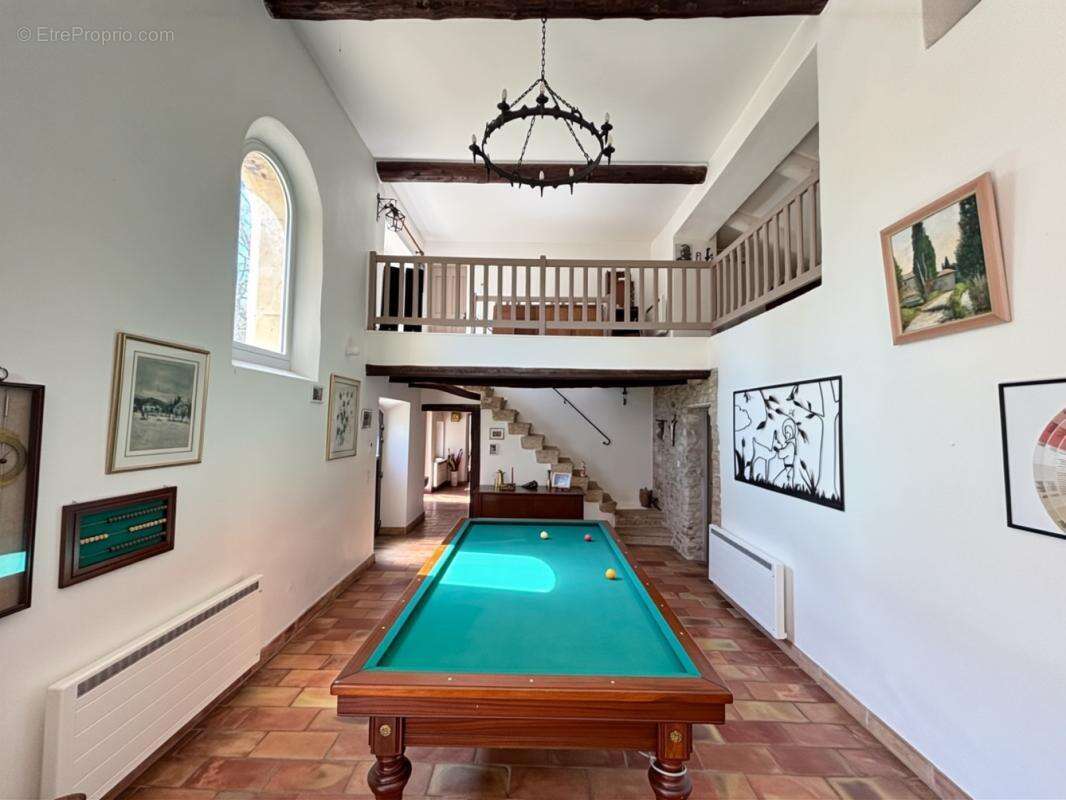 Maison à CADEROUSSE