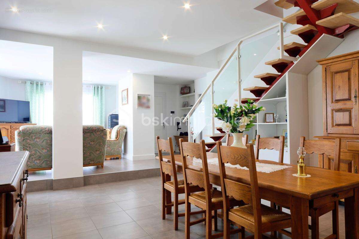 Maison contemporaine 5 chambres - photo 15