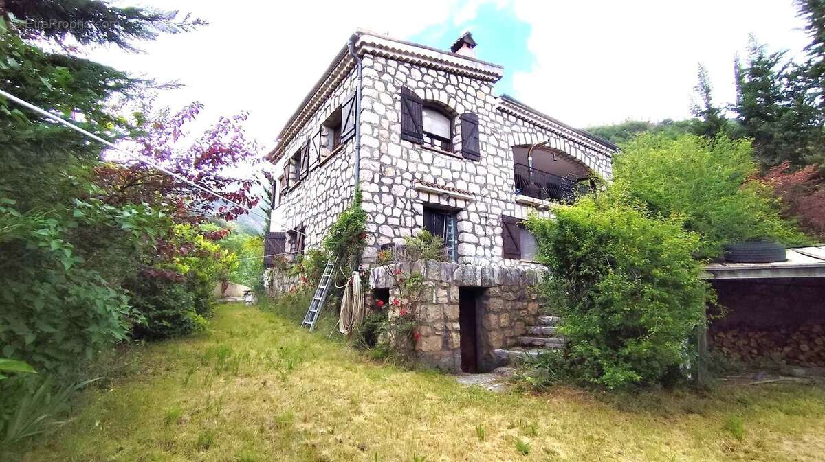 Maison à DALUIS