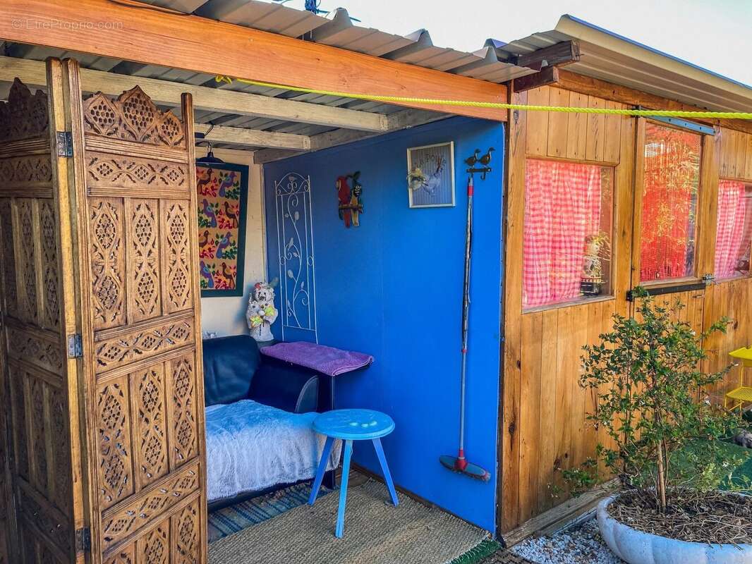 Appartement à PUYJOURDES