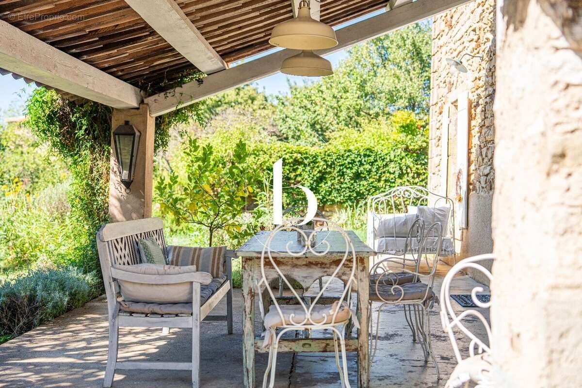 Maison à UZES