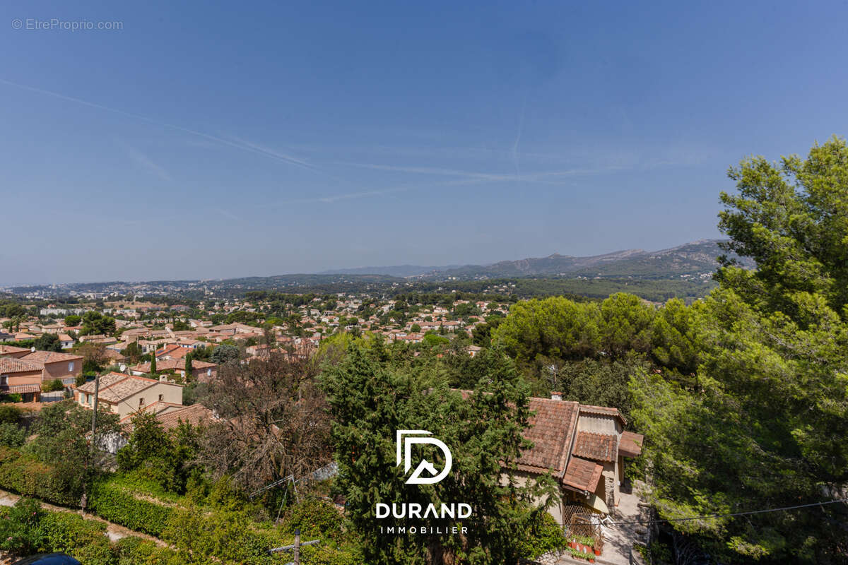 Maison à LA PENNE-SUR-HUVEAUNE