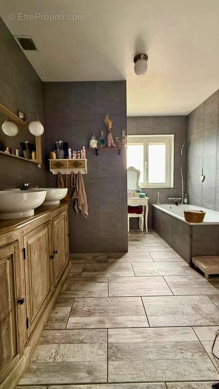 Maison à SAINT-FERREOL-D&#039;AUROURE