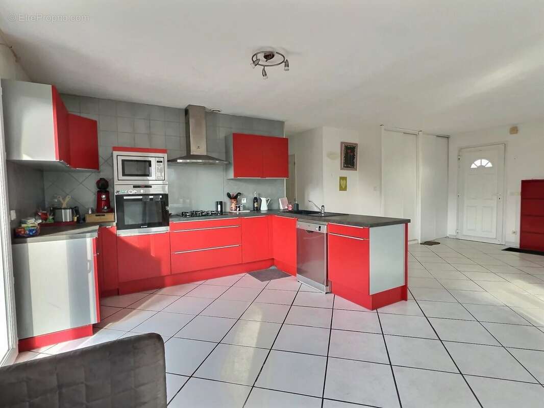 Maison à SAINT-SAUVEUR