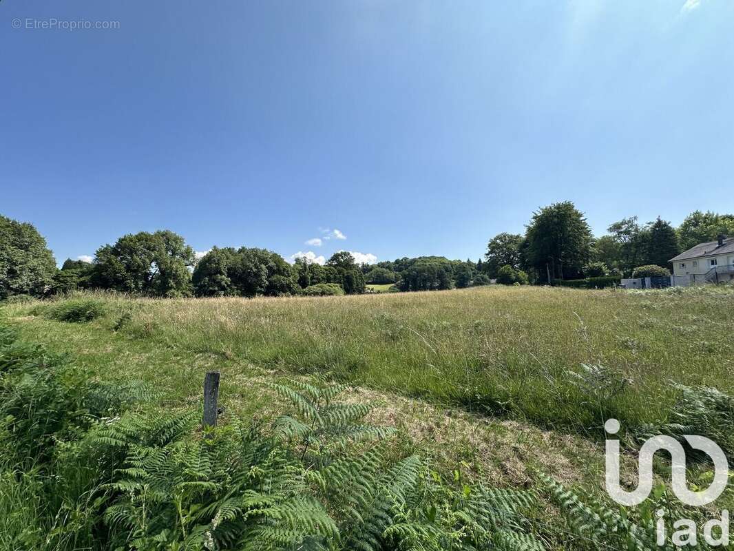 Photo 2 - Terrain à BONNAC-LA-COTE