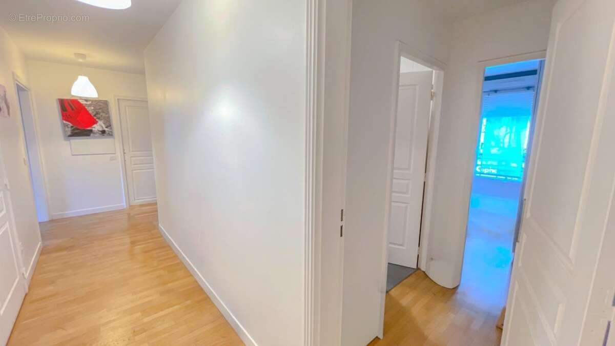 Appartement à GARCHES