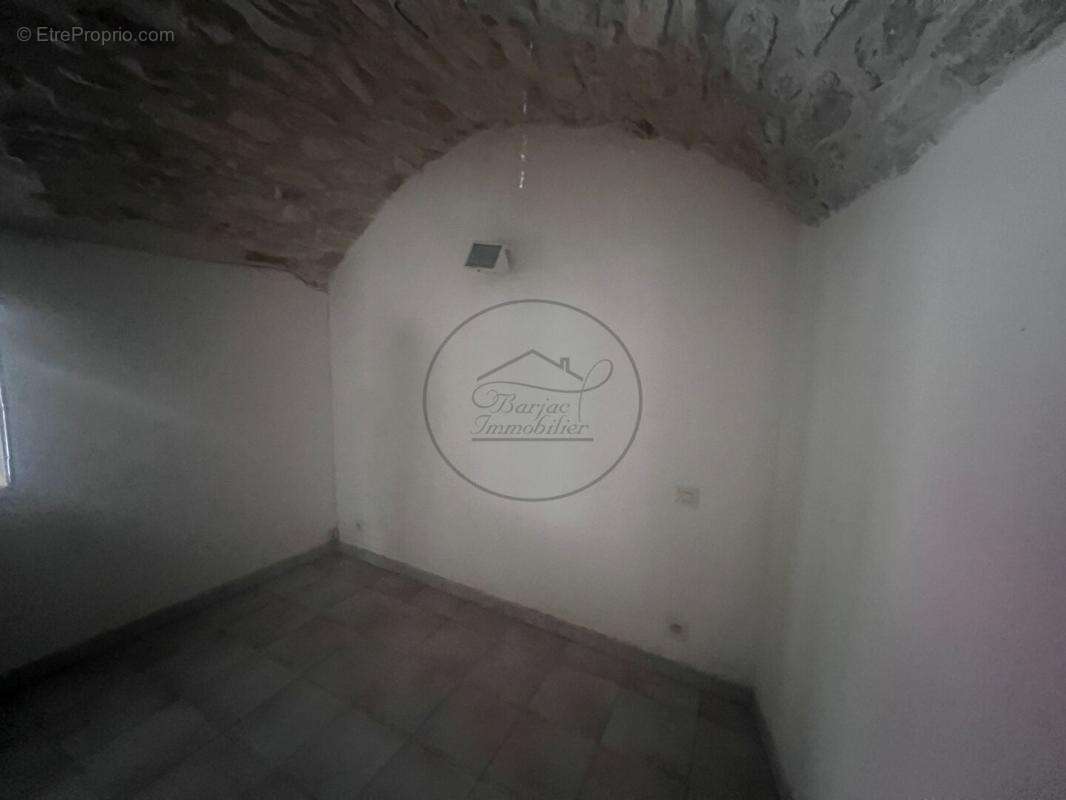 Maison à BARJAC