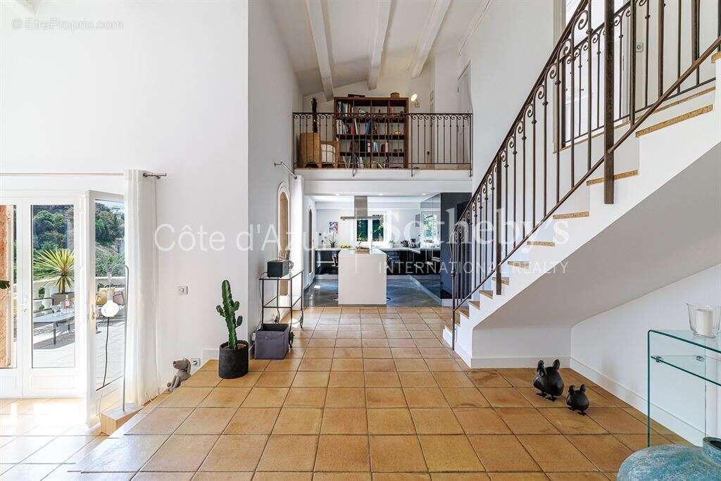 Gattières villa provençale avec vue panoramique, piscine et oliveraie proche Nice - photo 5