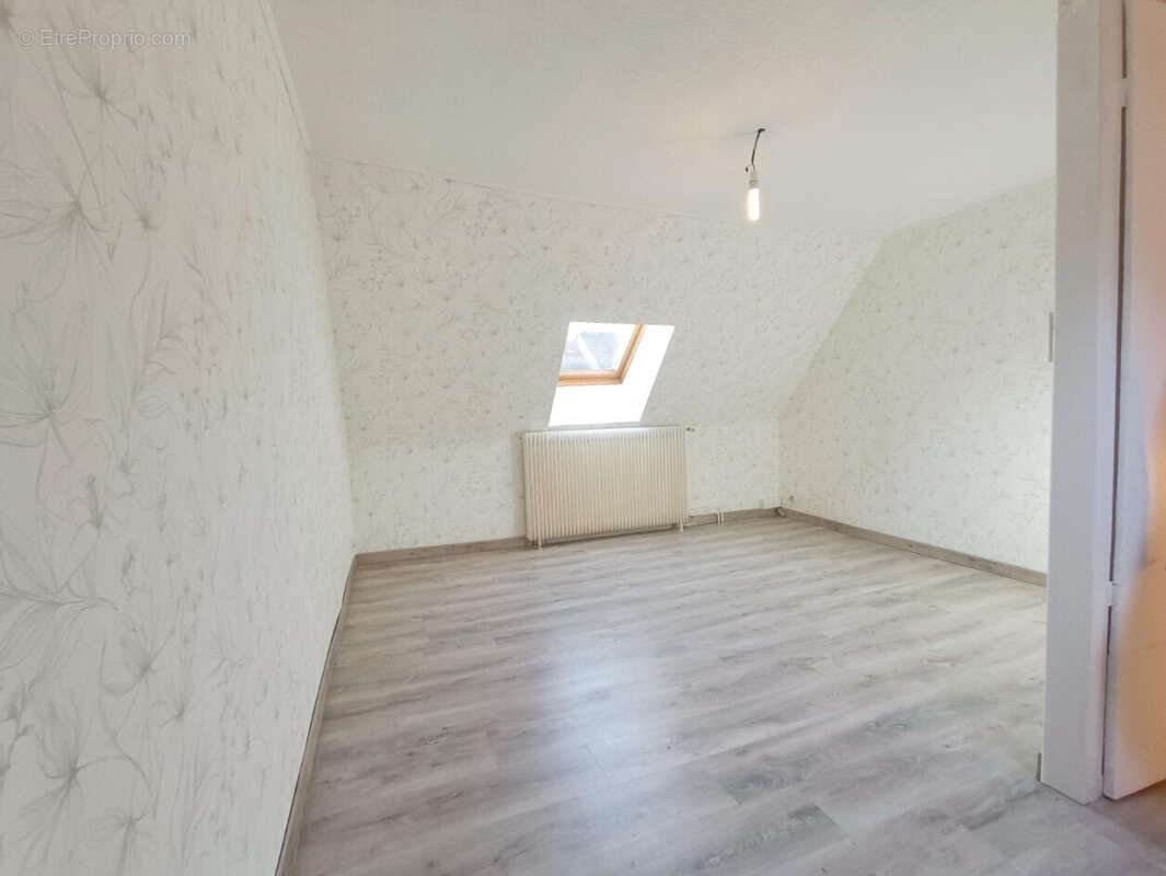 Maison 2 Chambres et jardin quartier St-Maurice - photo 11