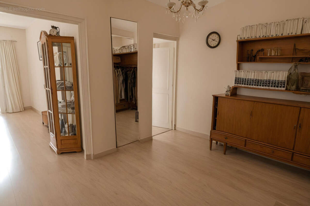 Appartement à FERNEY-VOLTAIRE