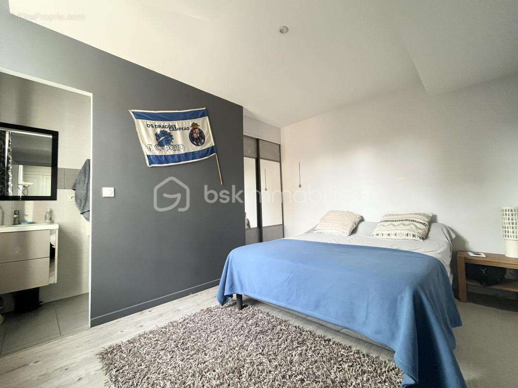 Appartement à POMMIERS