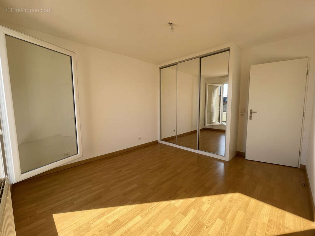 Appartement à PONTAULT-COMBAULT