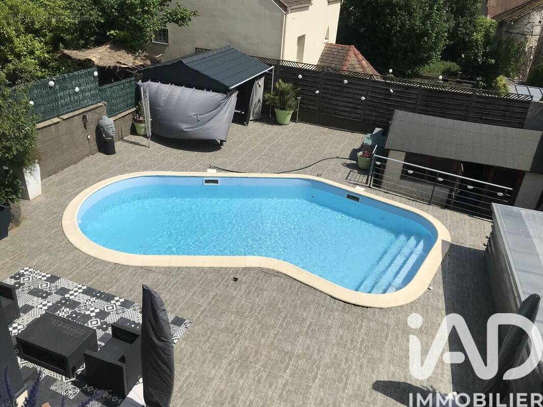 Photo 1 - Maison à LE THILLAY