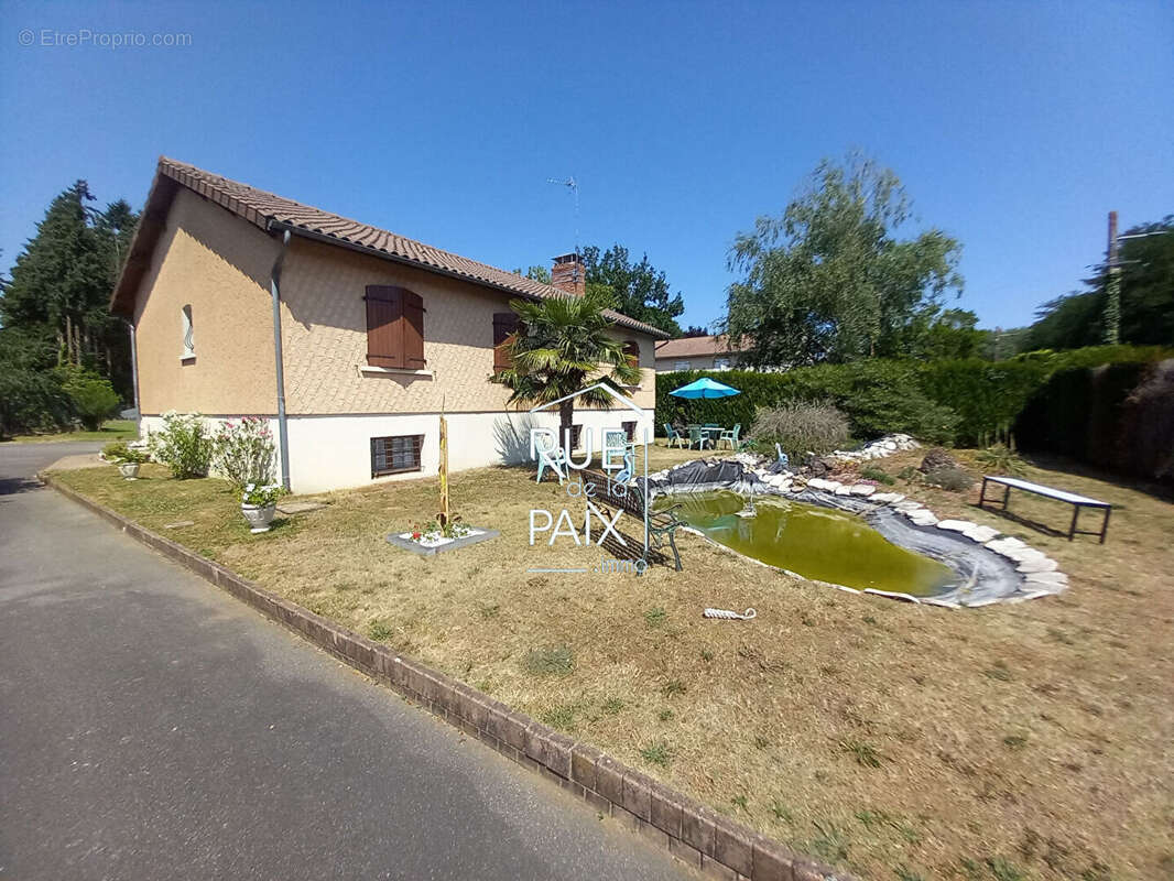 Maison Cernay 6 pièce(s) 201m2 - photo 17